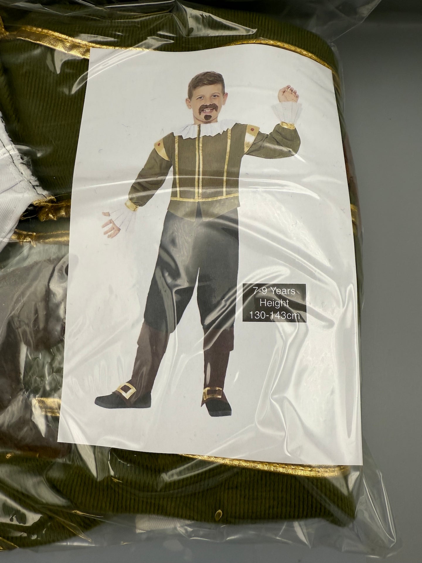Shakespeare Costume, Green Jacket, Trousers, Bootcovers & Moustache 7-9 years