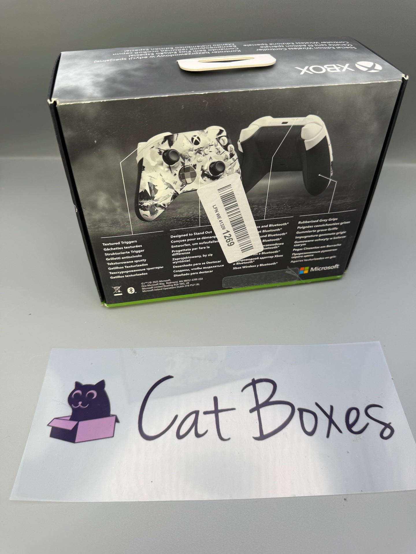 Microsoft Xbox Series X & S Wireless Controller, Special Edition, Storm Breaker