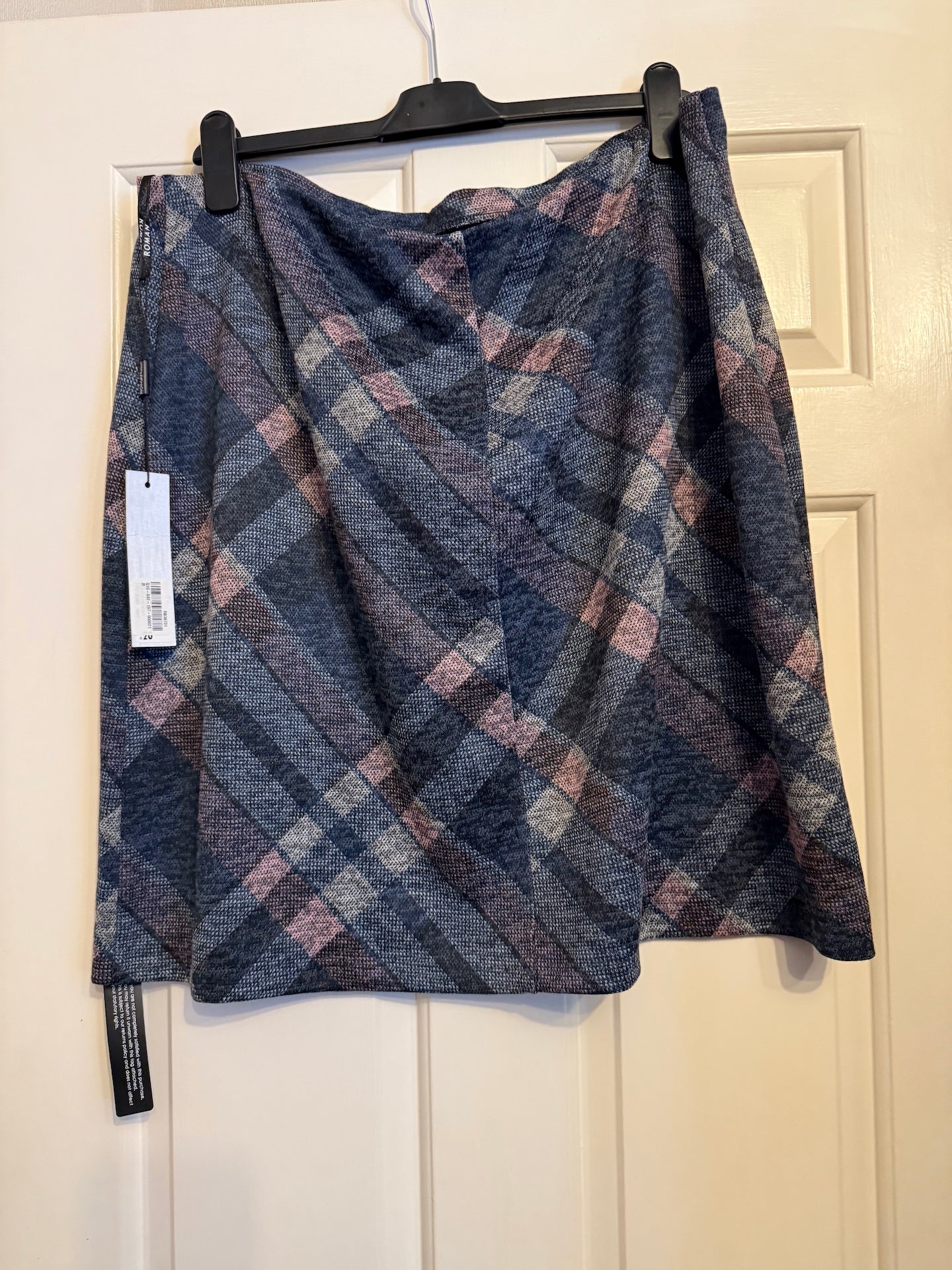Roman Knee Length Skirt - Purple - Size 20