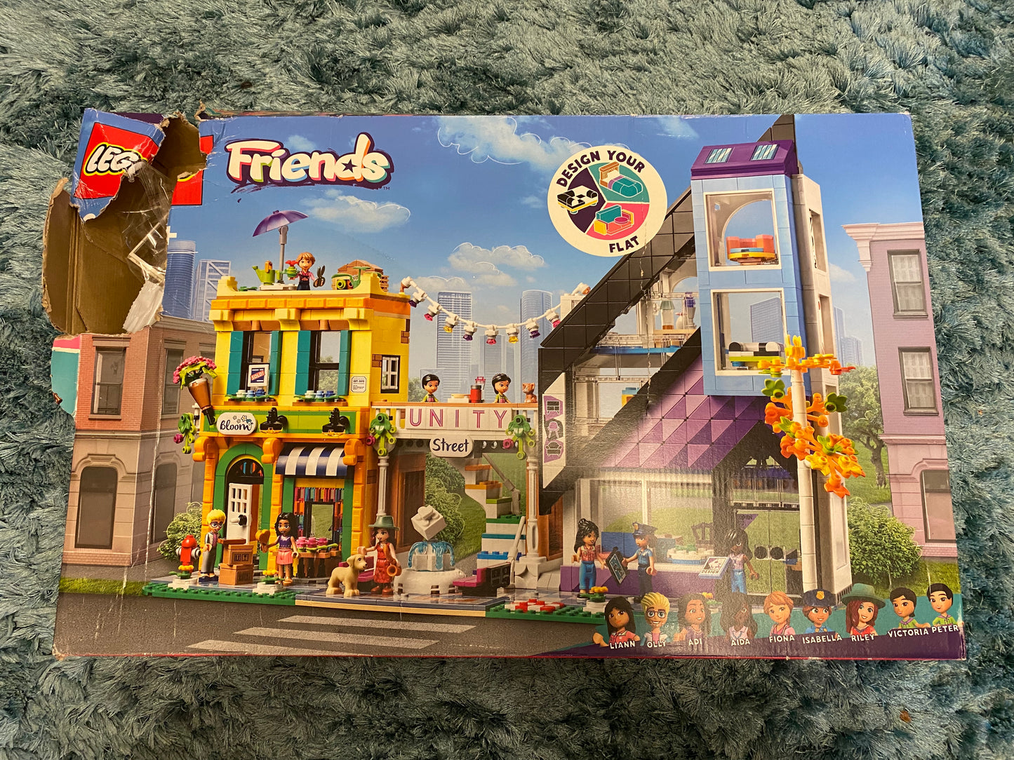 LEGO Friends 41732 Downtown Flower and Design Stores playset