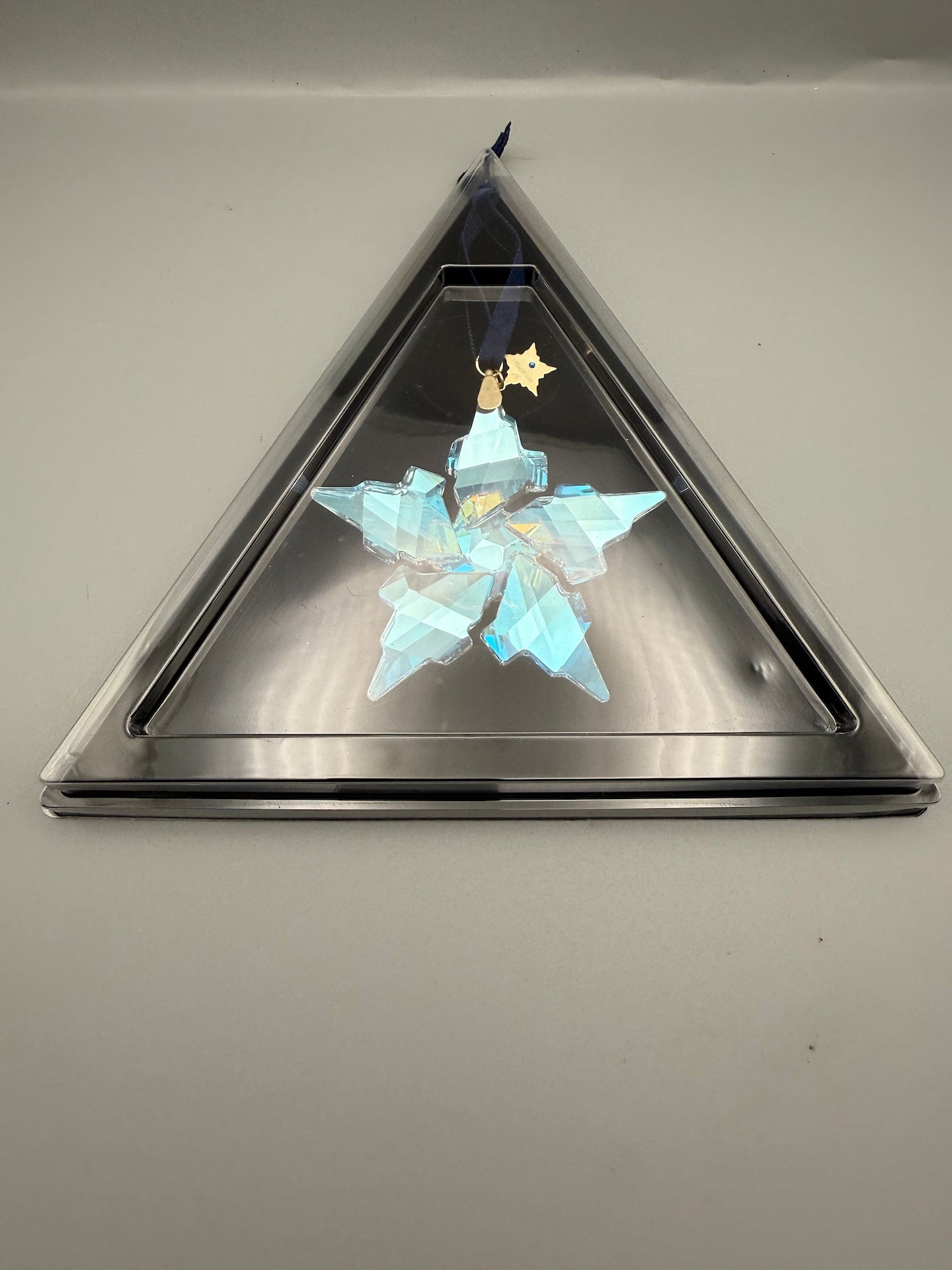 Swarovski Poinsettia 2021 Anniversary Ornament 30 Years 5596079