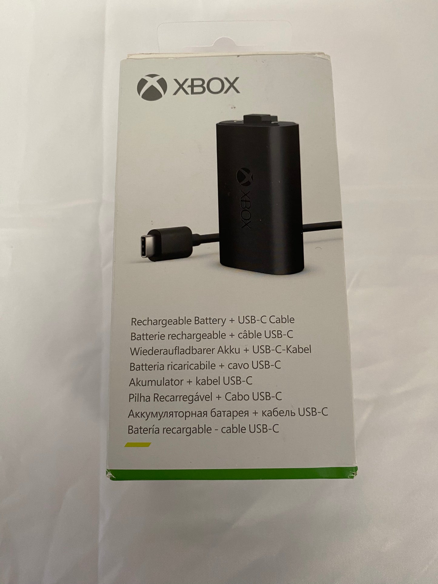 Official Xbox Series X Rechargeable Battery Pack & Cable Set