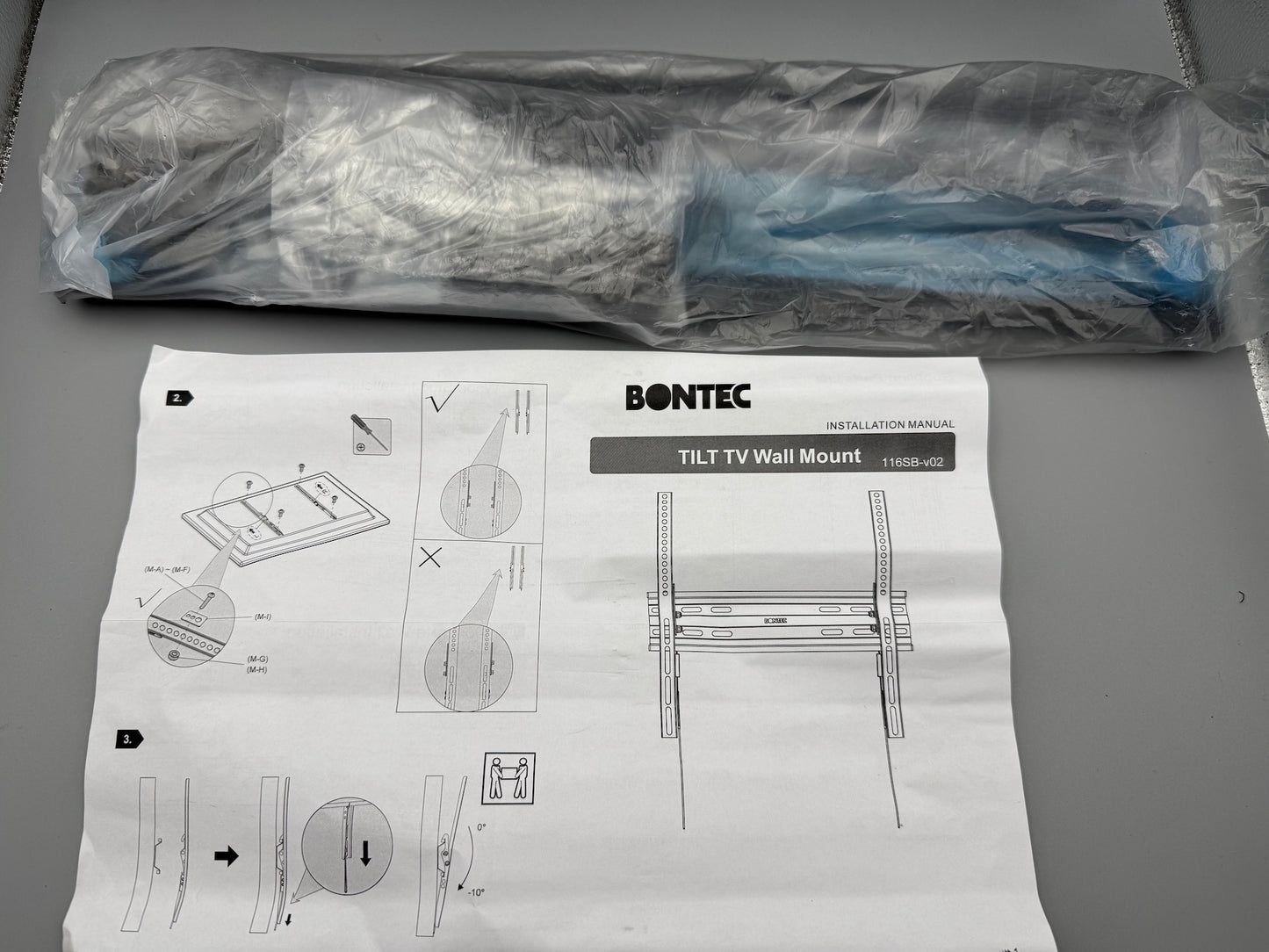 Bontec Ultra Slim TV Wall Bracket, Tilting TV Wall Mount for 23-60 Inch Flat TVs