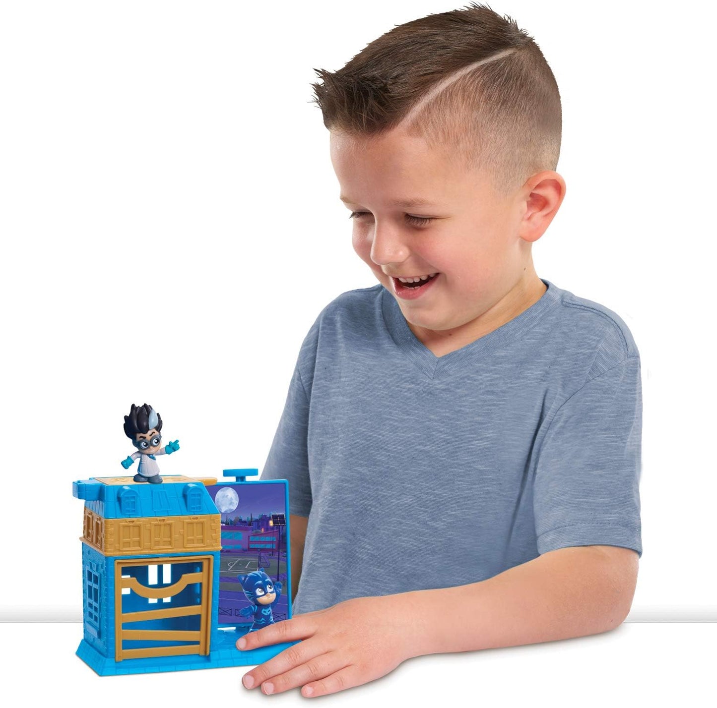 PJ MASKS Night Time Micros Trap & Escape Playset-Catboy & Romeo