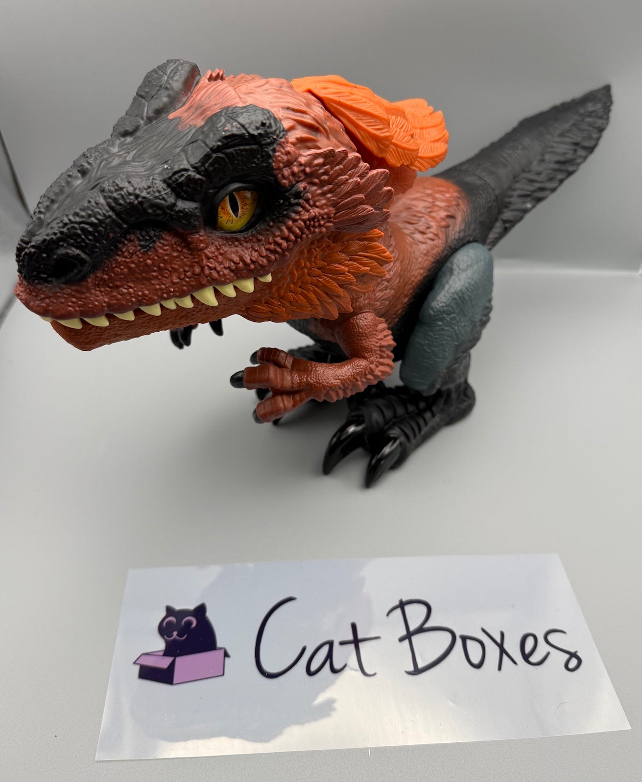 Jurassic World - A New Age - Uncaged Rowdy Roars Pyroraptor dinosaur