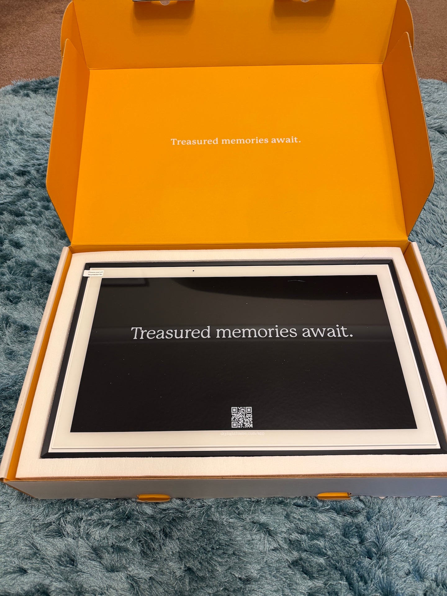 Skylight Digital Photo Frame - 15 Inch Black