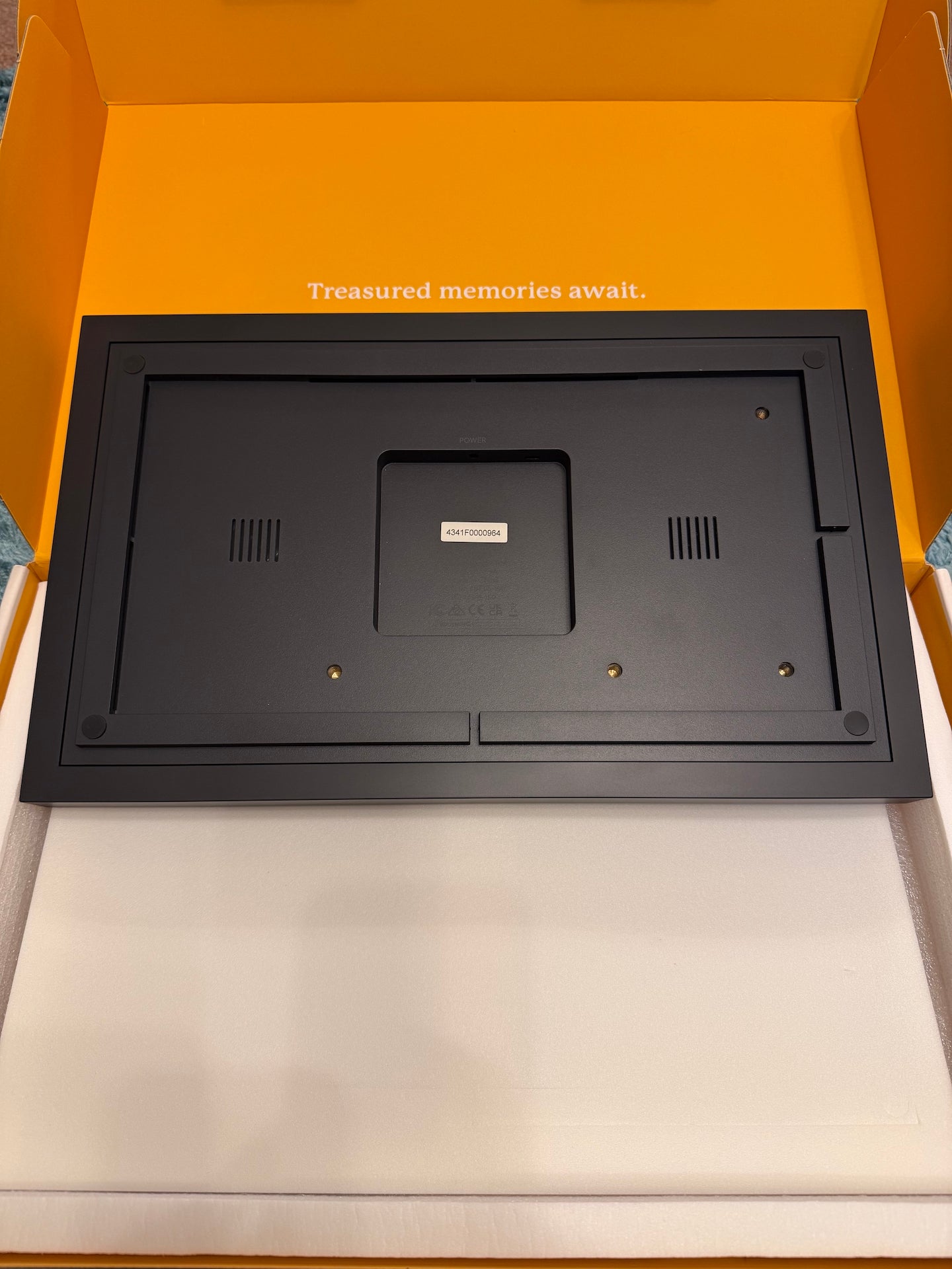 Skylight Digital Photo Frame - 15 Inch Black