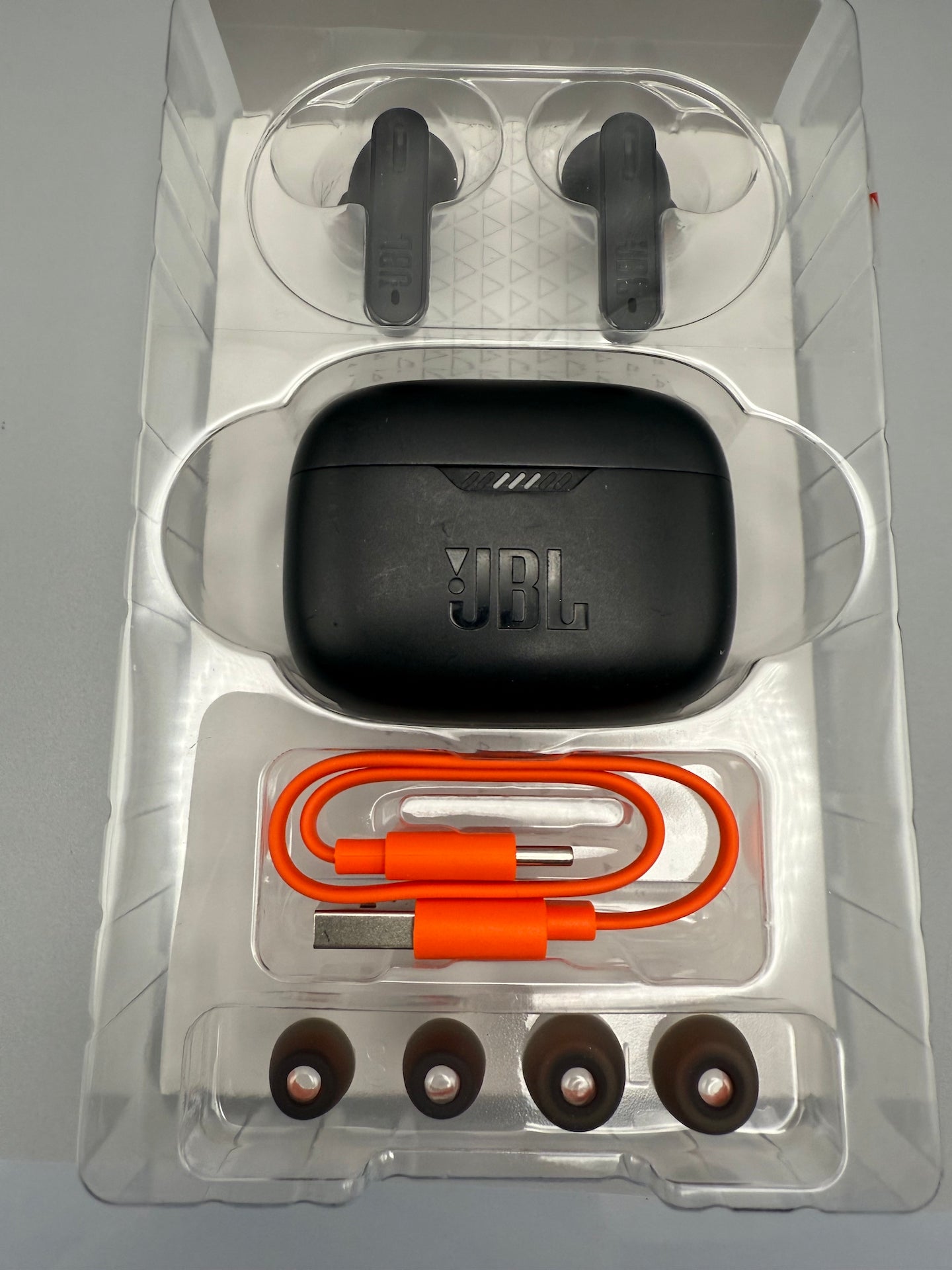 JBL Tune 235 NC, True Wireless Noise Cancelling In-Ear Bluetooth Earbuds, Black