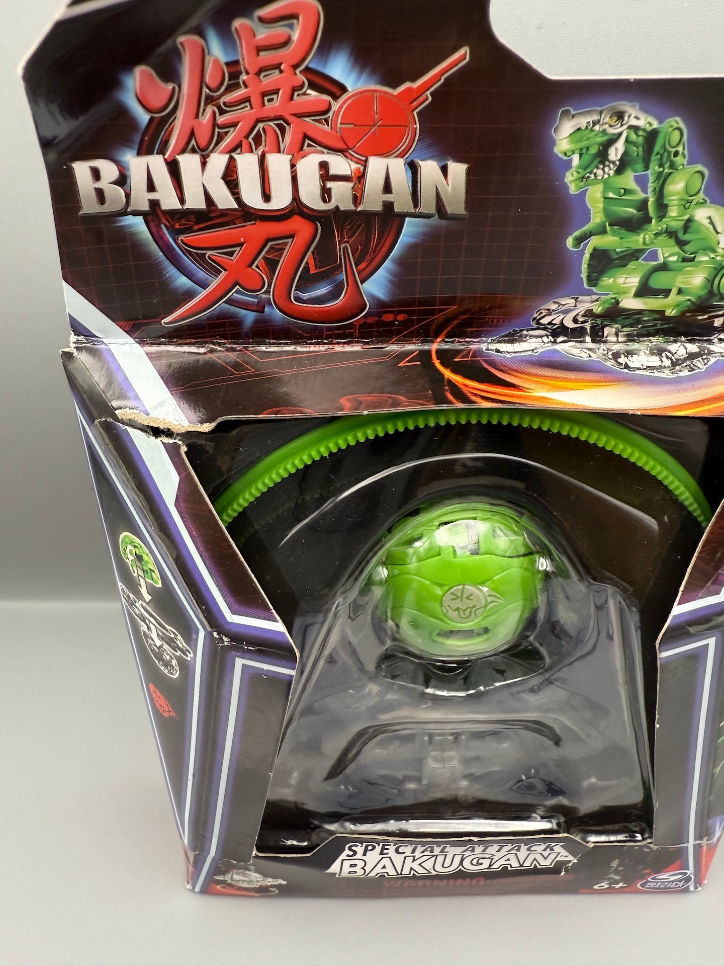 Bakugan Special Attack Trox Figure Ripcord Spin Toy **Tatty Packaging**