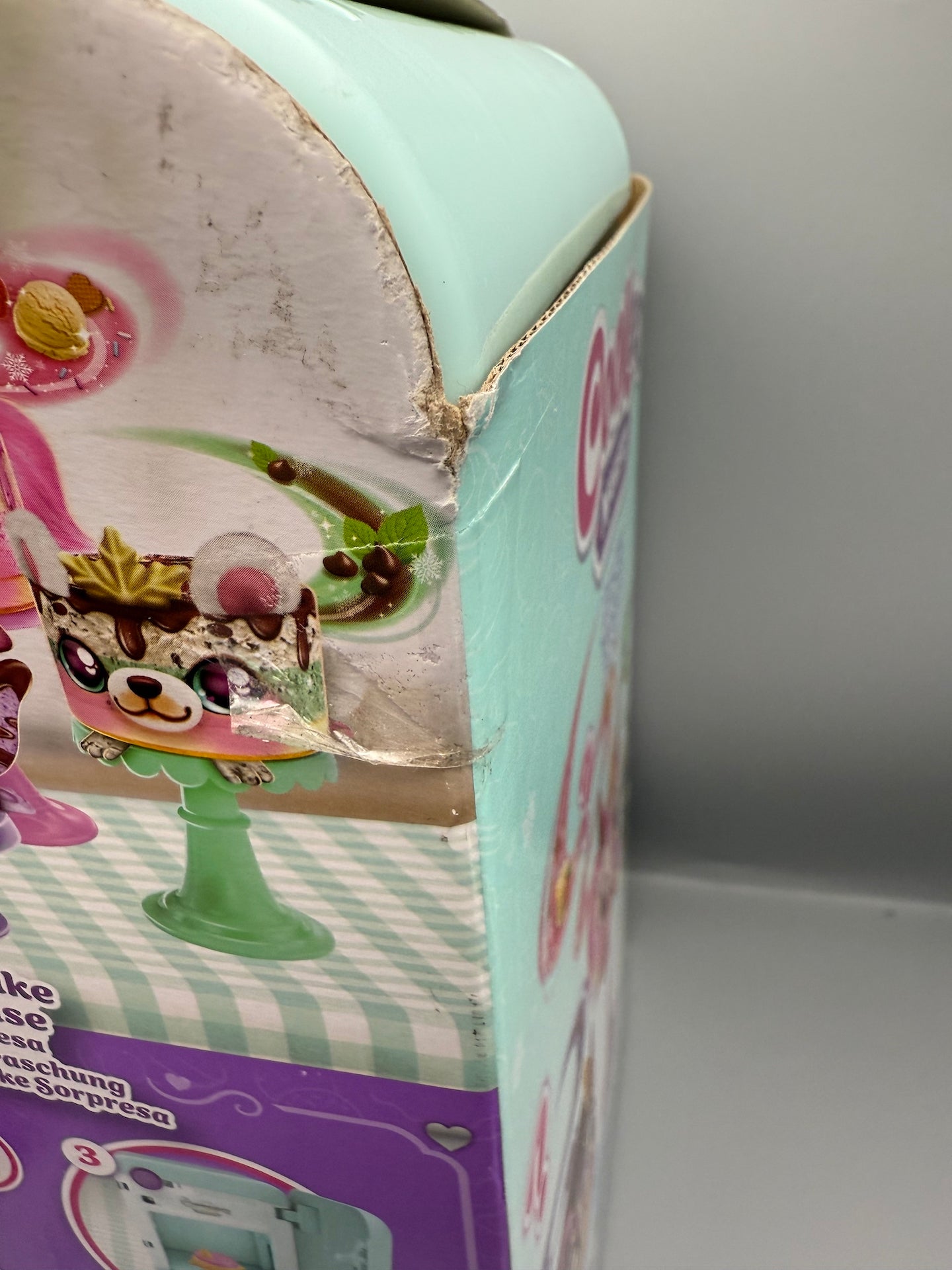 Cookeez Makery Freezy Cakez Mix & Decorate the plush **Please read description**