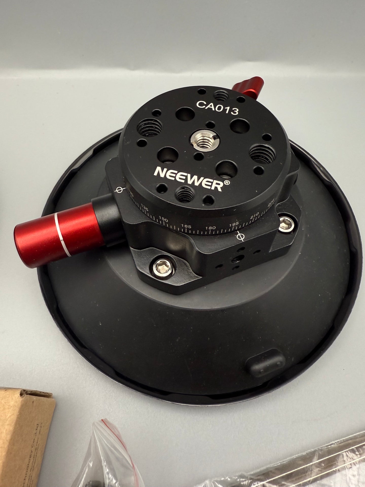 Neewer 6" Suction Cup Camera Mount with Ball Head Magic Arm, 2 Pack