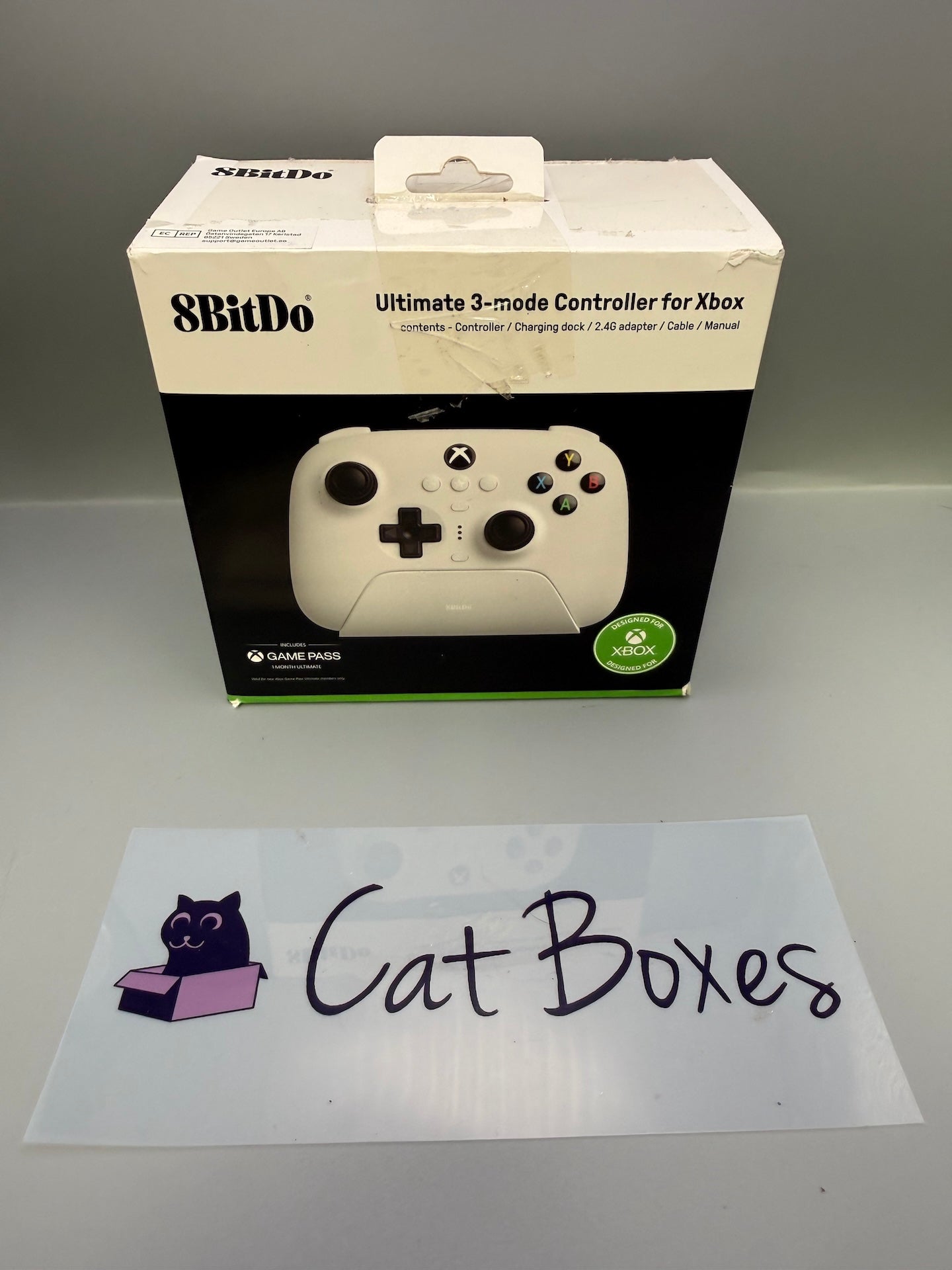 8BitDo Ultimate 3-Mode Xbox Controller White Charging Dock Hall Effect