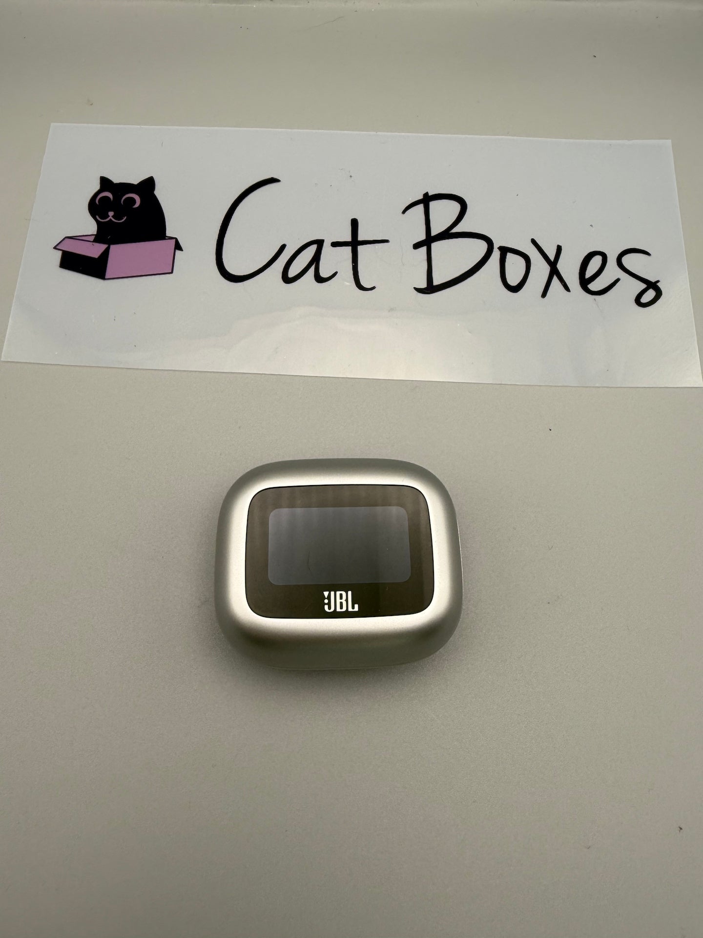 JBL Live Buds 3, Wireless Earbud Headphones, Silver **CASE ONLY**