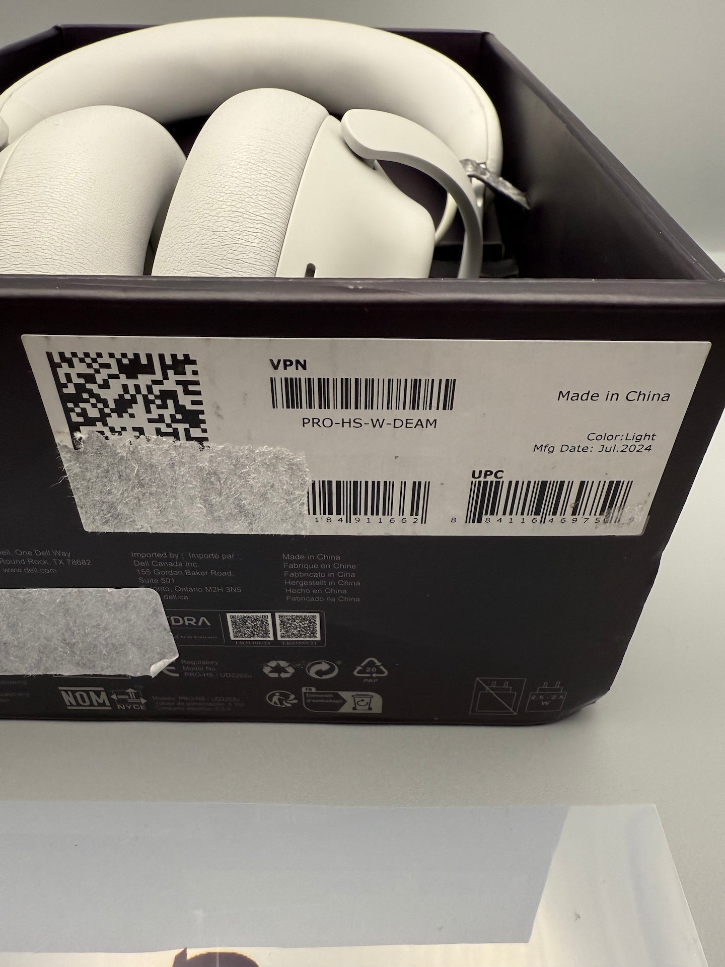 Alienware Pro Wireless Gaming Headset Lunar Light