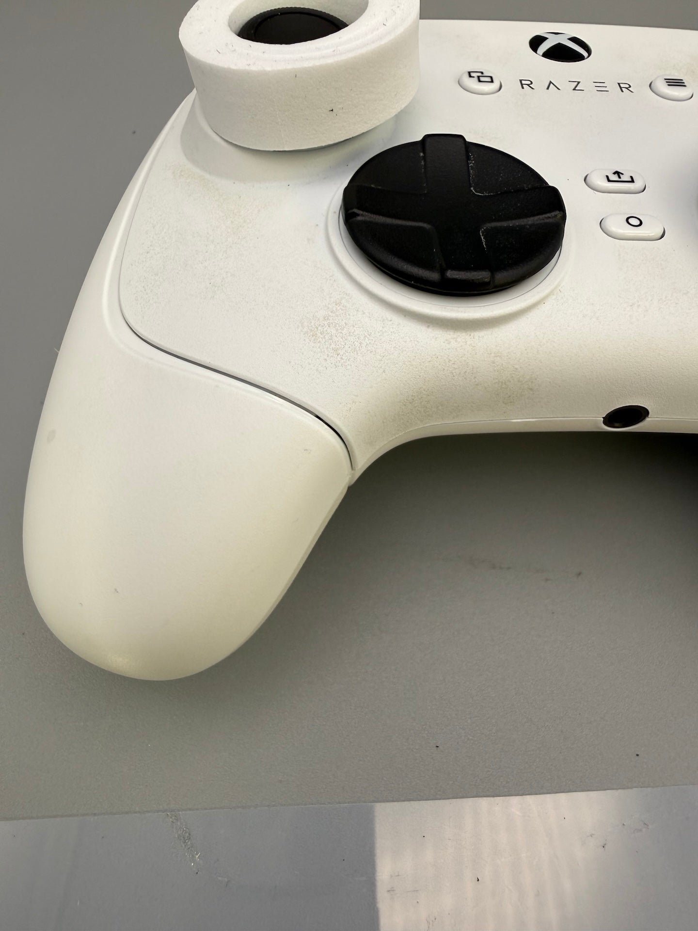 Razer Wolverine V3 Pro Wireless Xbox PC Controller White Boxed with Case