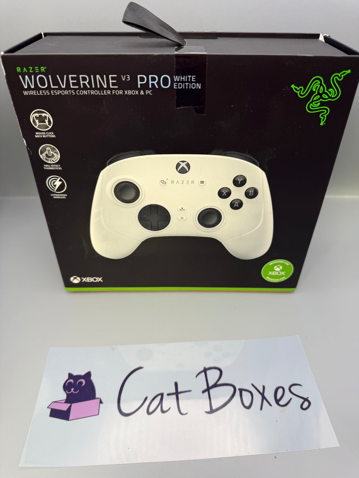 Razer Wolverine V3 Pro Wireless Xbox PC Controller White Boxed with Case