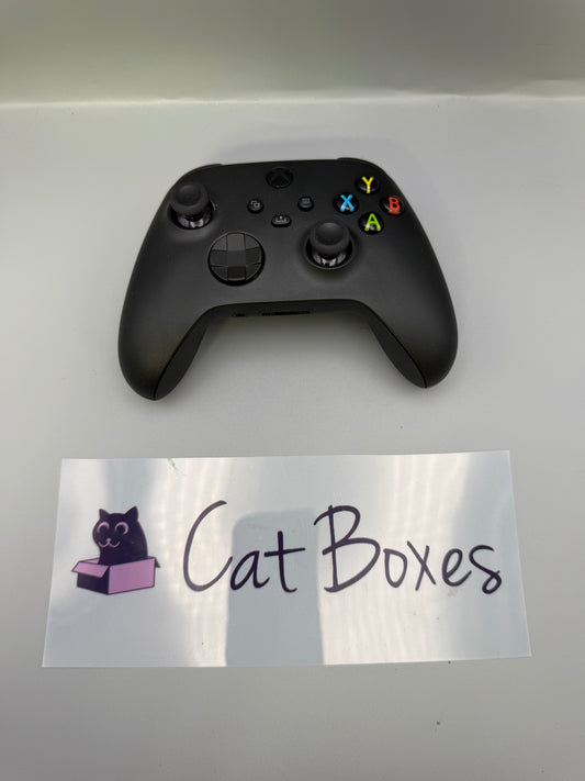 Official Microsoft Xbox Series X & S Wireless Controller - Carbon Black