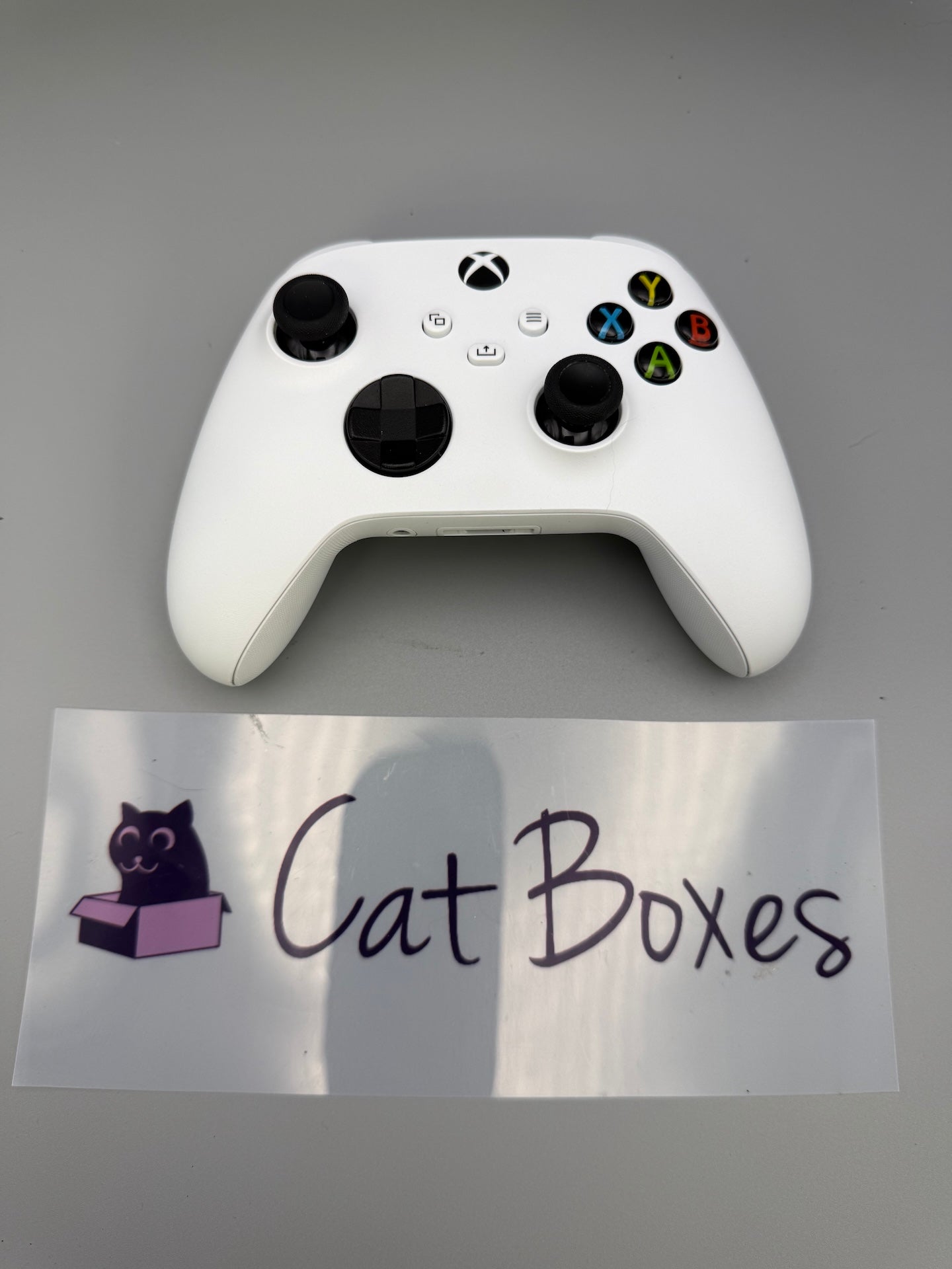 Official Microsoft Xbox Series X & S Wireless Controller - Robot White