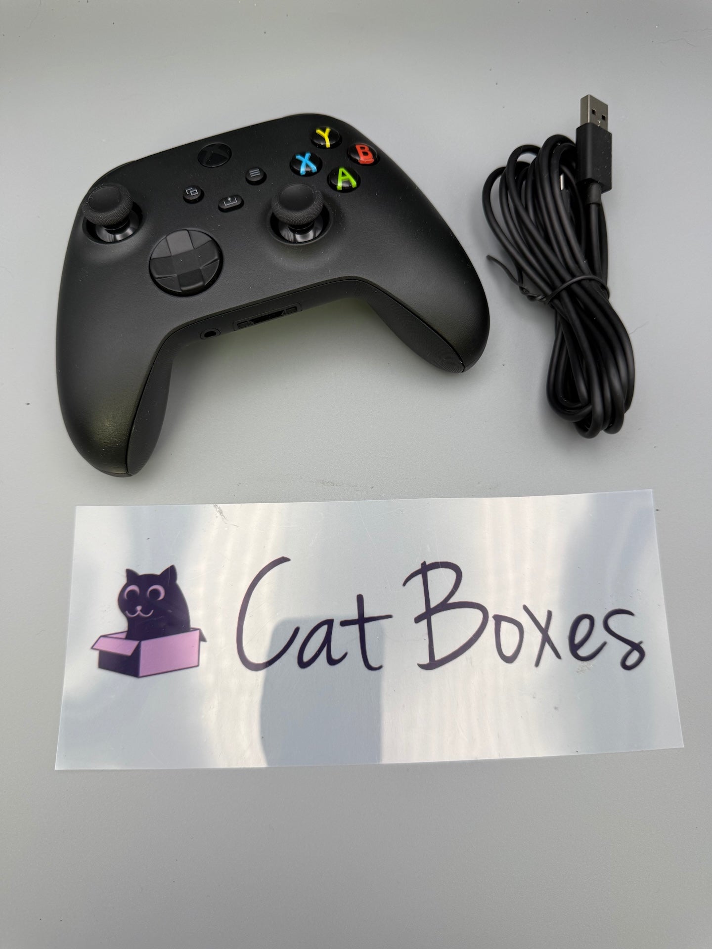 Microsoft Official Xbox Series X & S Wireless Controller - Carbon Black + USB Cable