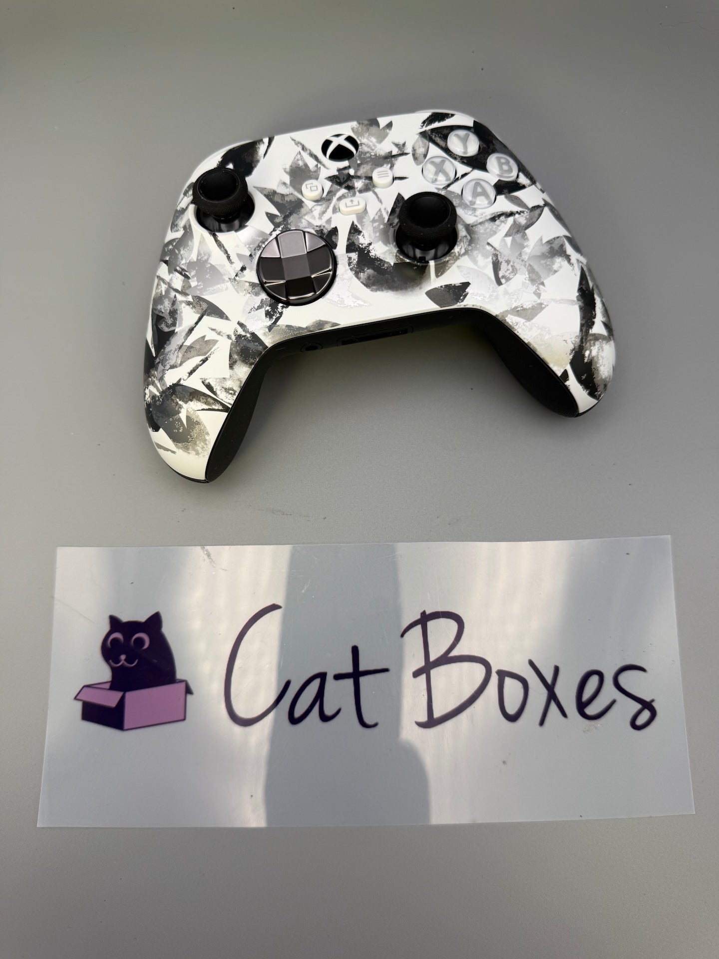 Microsoft Xbox Series X & S Wireless Controller, Special Edition, Storm Breaker