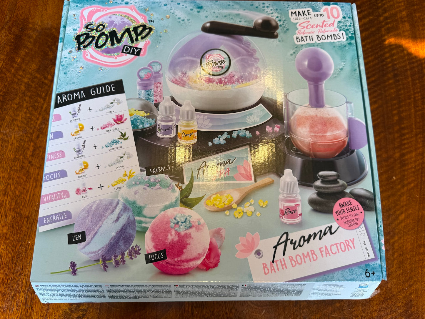 So Bomb DIY Aurora Spa Bath Bomb Maker Set *Incomplete* Unused
