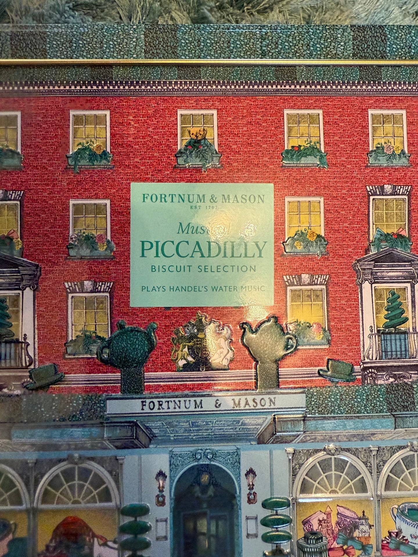 Fortnum & Mason Musical Piccadilly Biscuit Tin - Empty