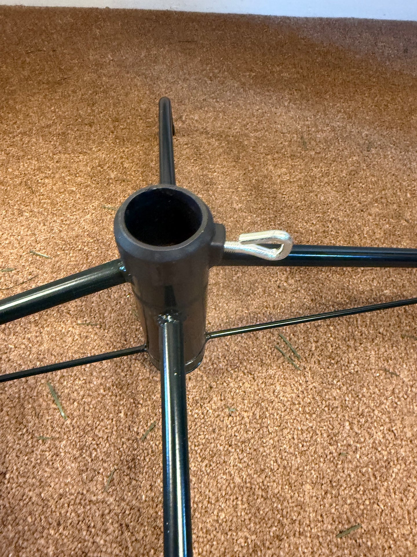 7ft Majestic Pine Christmas Tree