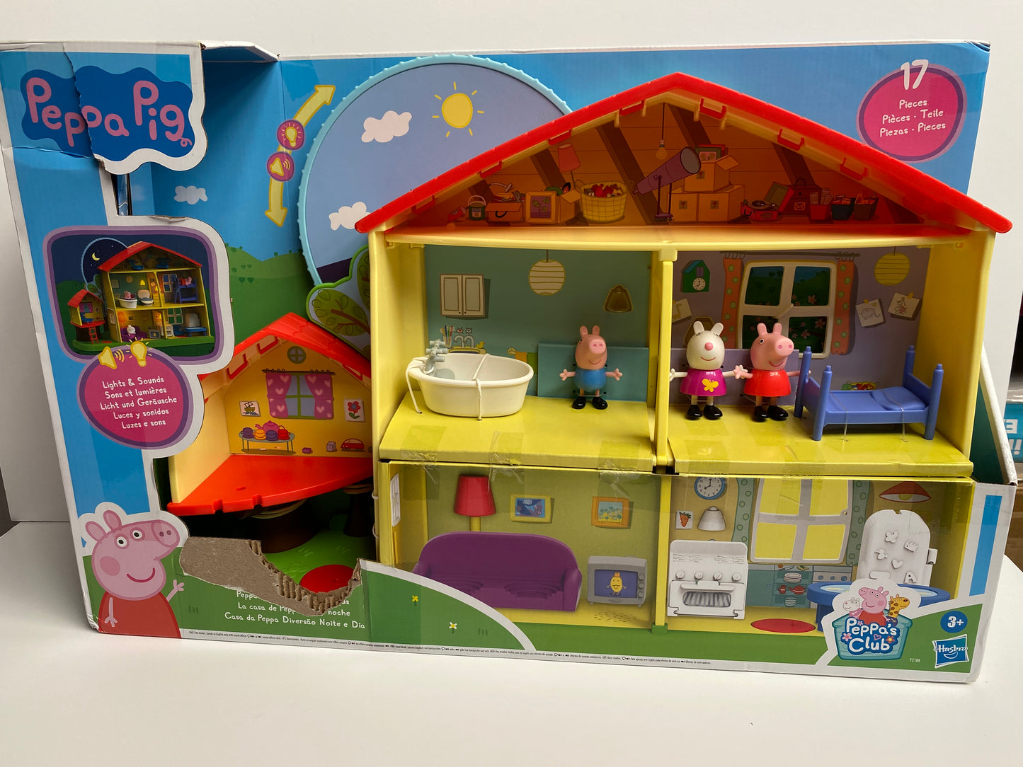 Peppa Pig Peppa's Playtime to Bedtime House **Tatty Box**