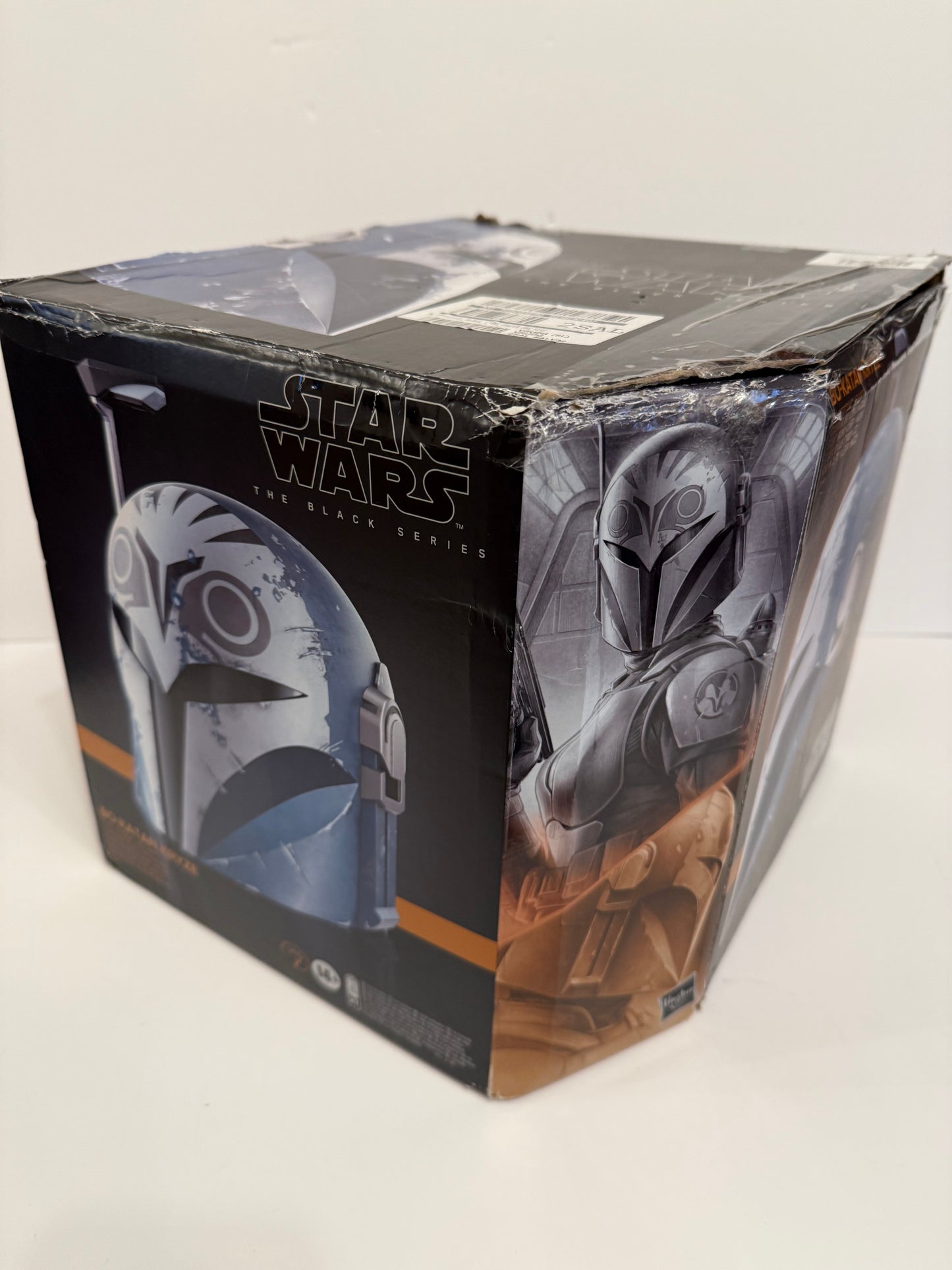 Star Wars Bo Katan Electronic Helmet **Tatty Box**