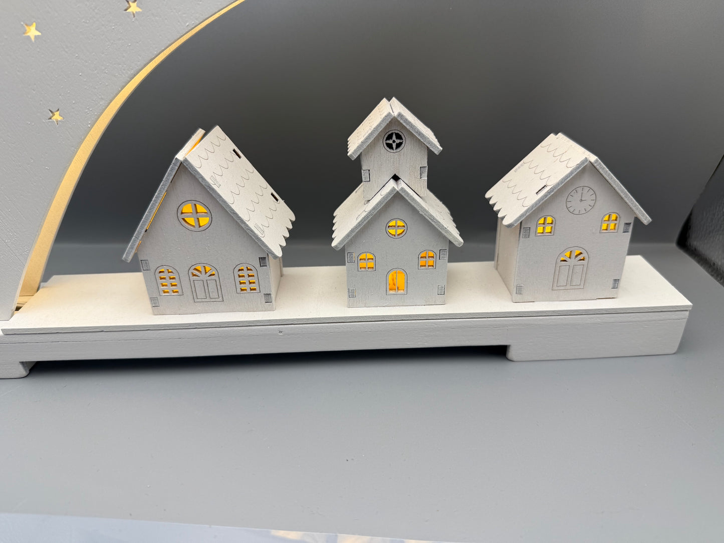 Wooden Shooting Star Light Up Christmas Scene 45cm